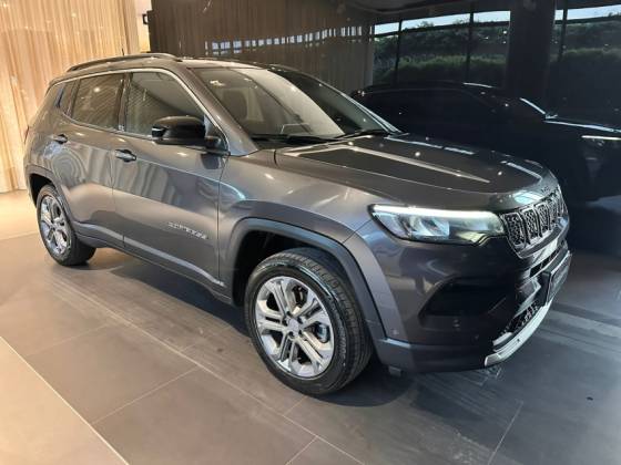 JEEP COMPASS 1.3 T270 TURBO FLEX LONGITUDE AT6 JEEP COMPASS 1.3 T270 TURBO FLEX LONGITUDE AT6
